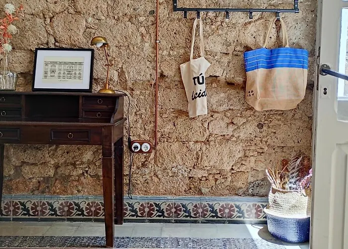 Adara Vegueta Exclusive