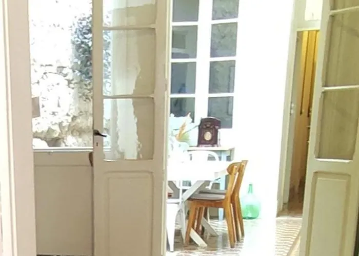 Adara Vegueta Exclusive