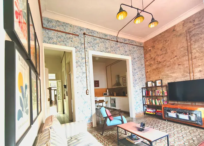 Adara Vegueta Exclusive